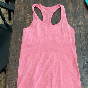 COPY - Lululemon tank top